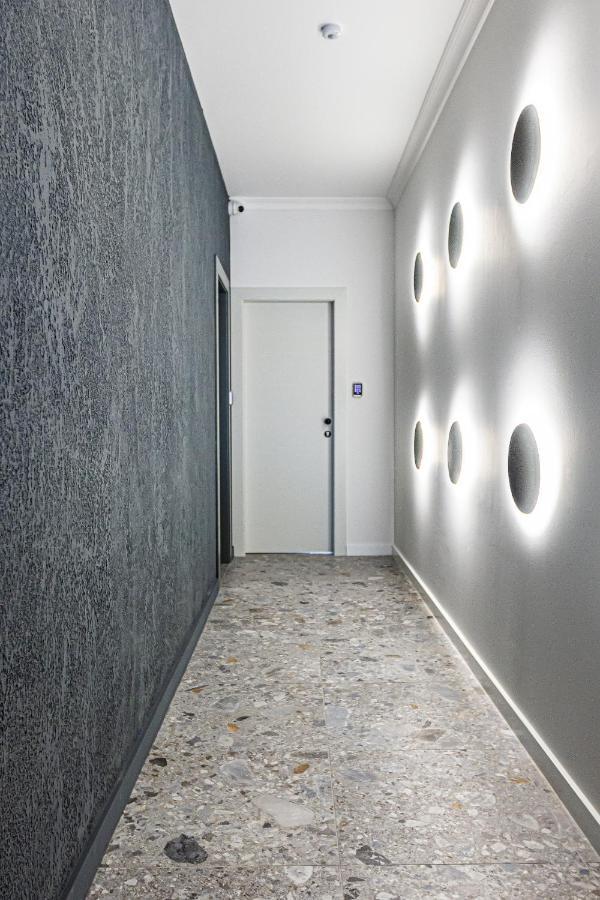 Maroen Lux Studio And Apartment Old Town Split Bagian luar foto