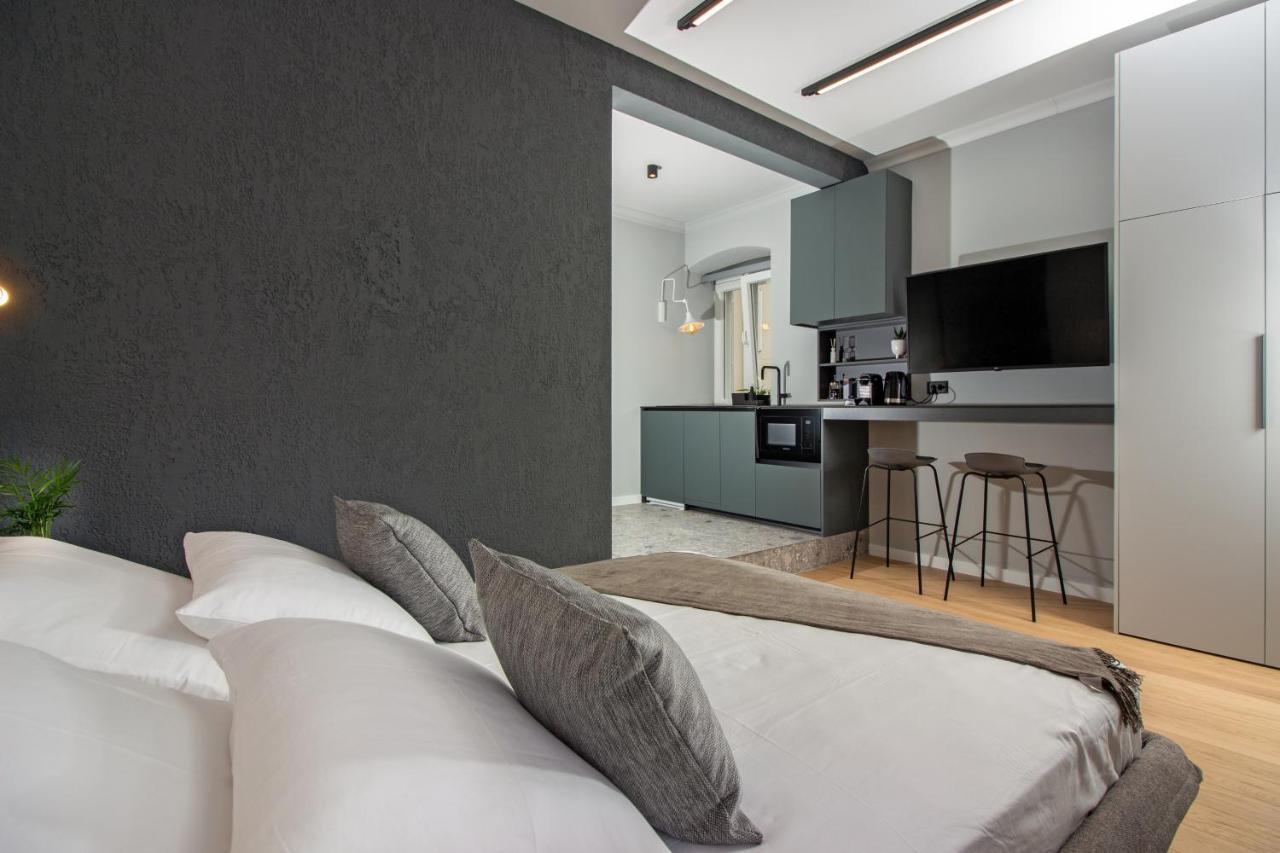 Maroen Lux Studio And Apartment Old Town Split Bagian luar foto