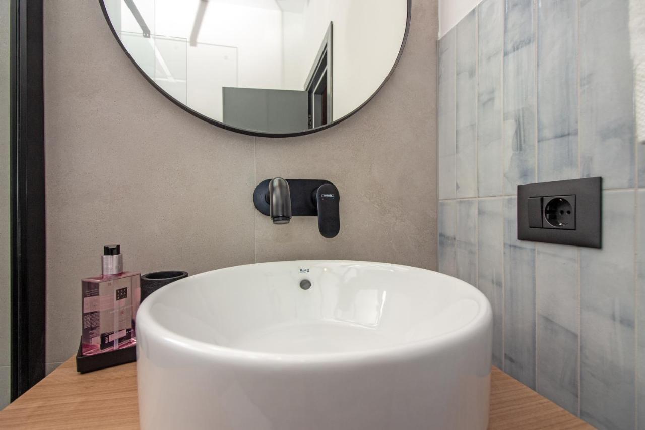Maroen Lux Studio And Apartment Old Town Split Bagian luar foto